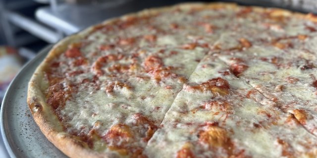 24" Cheese Pie