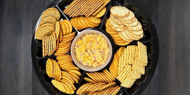 Pimento Cheese & Cracker Tray