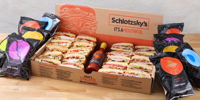 Oven-Baked Sandwich Tray w/ Chips