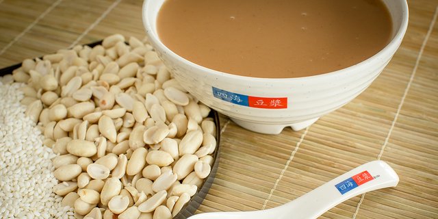 Hot Peanut Rice Milk (米漿(熱))