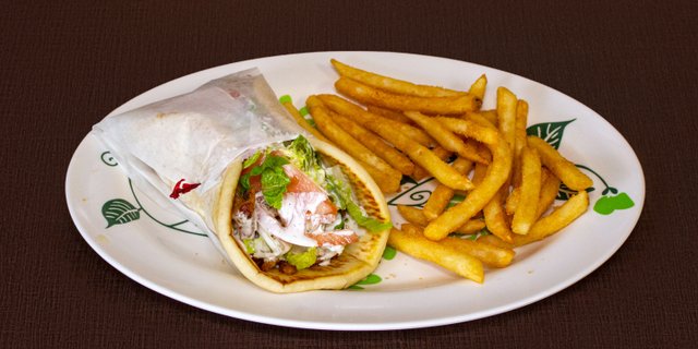 Fish Gyro Combo w/ Fries