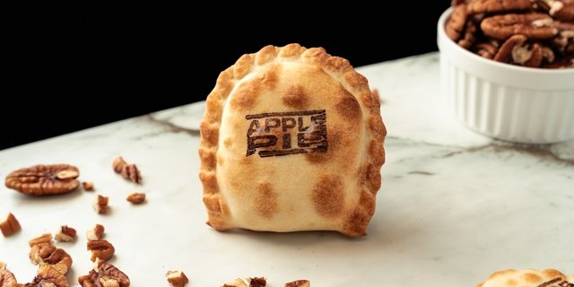 Apple Pie Empanada