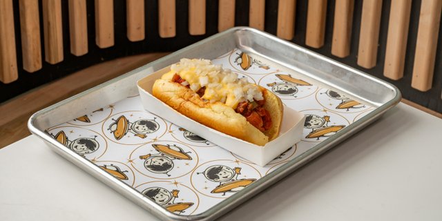 Pig Vicious Hot Dog