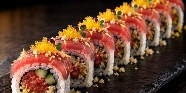 Sexy Nikko Roll