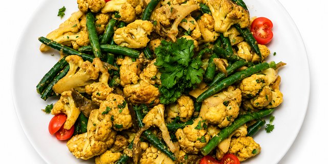 Curried Roasted Cauliflower Salad