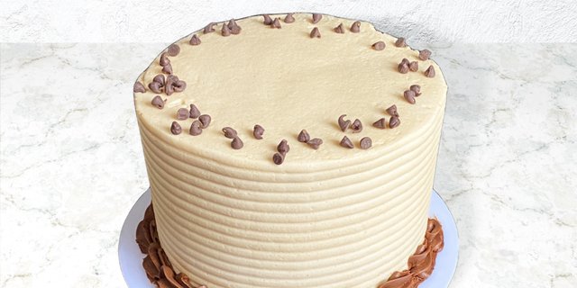 Chocolate Chip Cookie Dough Cake