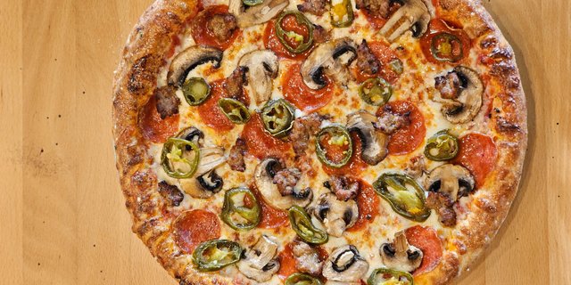 Brooklyn Bomber Pizza