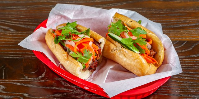 Grilled Pork Patties Banh Mi