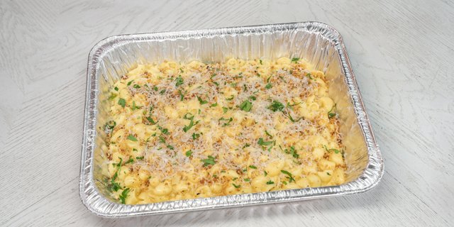Truffle Mac & Cheese Platter