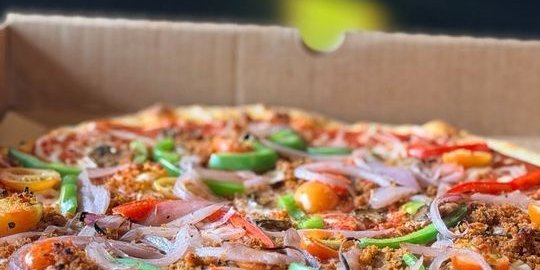 Gluten-Free Classic Vegan Pizza