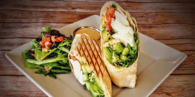 Hummus Veggie Wrap Box