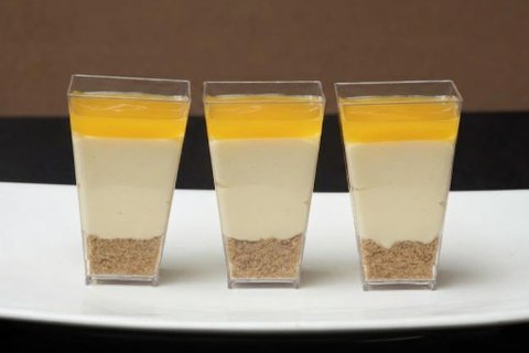 Mini Maracuya Cheesecake Tray
