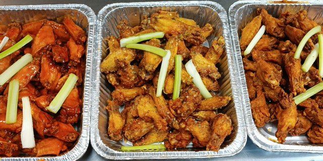 Party Wings