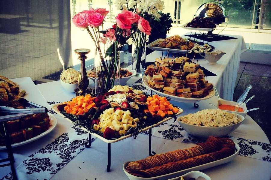We offer elegant corporate catering geared specifically towards today's busy professionals. From a casual working breakfast to a large luncheon, we can handle it all. We only provide exceptional food that is able to accommodate all palates and even dietary restrictions. - Nora's Catering 