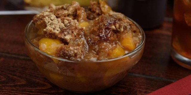 Peach Cobbler Cups