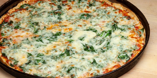 Spinach Thin Crust Pizza