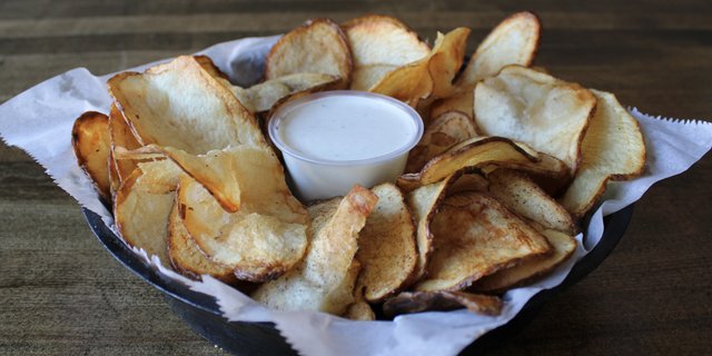 Tavern Homemade Chips n' Dip