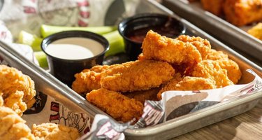 Peppino's Pizzeria & Sports Grill