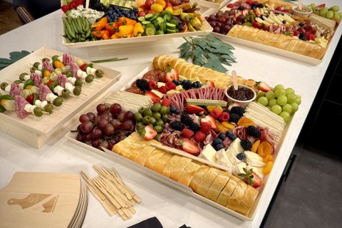 Drop Off Grazing Table for 30