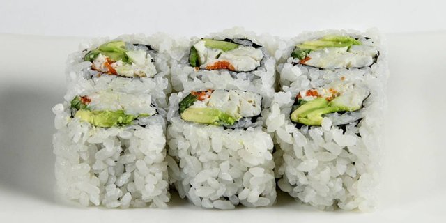 Kanikama California Roll