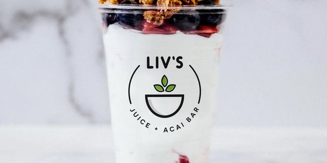 Whipped Greek Yogurt Parfait