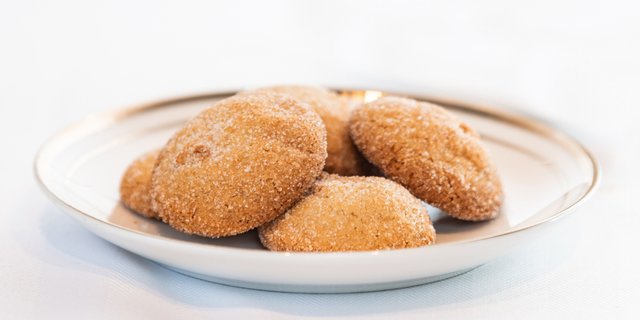 Amaretti Cookies