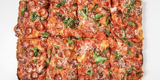 Pepperoni Picante Pizza