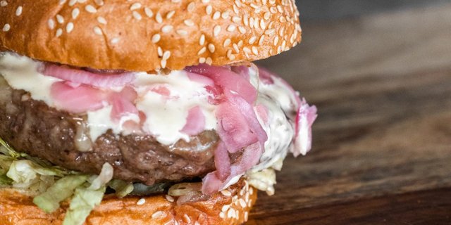 The Perfect Burger Boxed Lunch