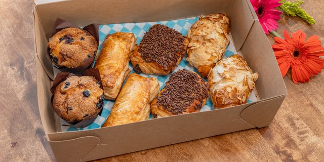 Klein’s Favorites Assorted Box