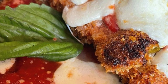 Chicken Parmigiana