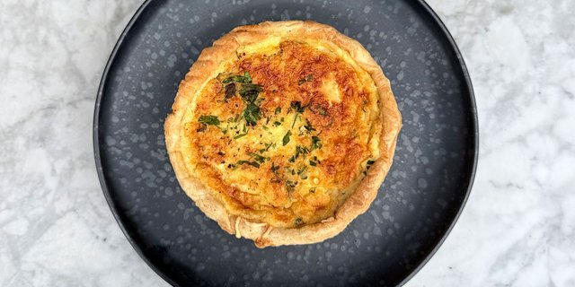 Leek & Gruyère Quiche