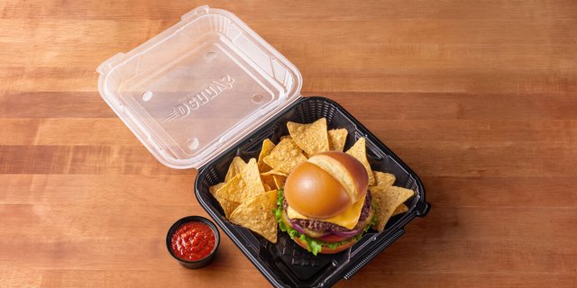 Classic Cheeseburger Boxed Lunch