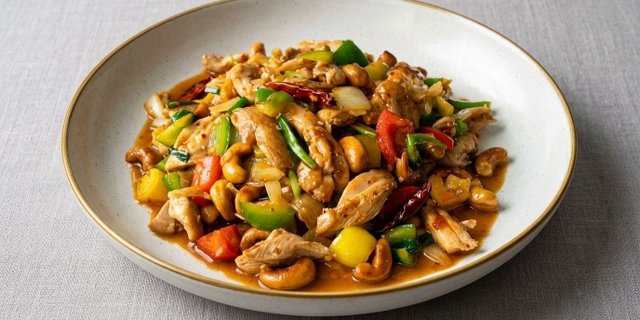 Cashew Nut Stir-Fry Party Tray