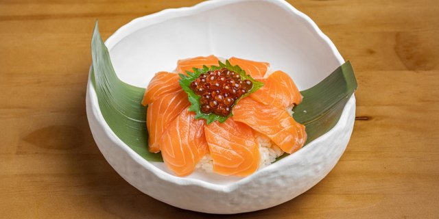 Salmon Ikura Bowl