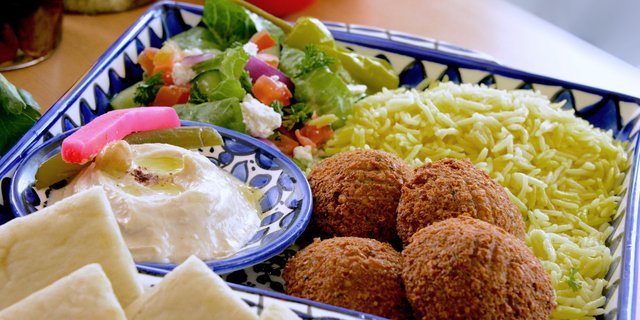 Mediterranean Falafel Plate