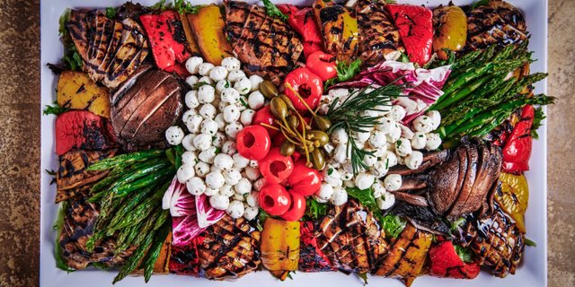Rosemary Chicken Platter