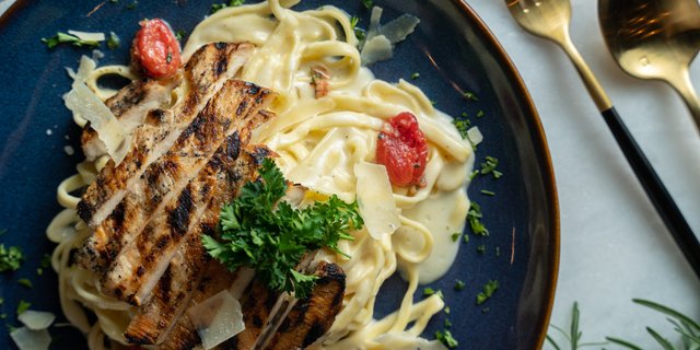 Chicken Alfredo