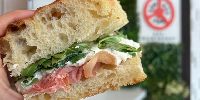Island Mambo Sandwich