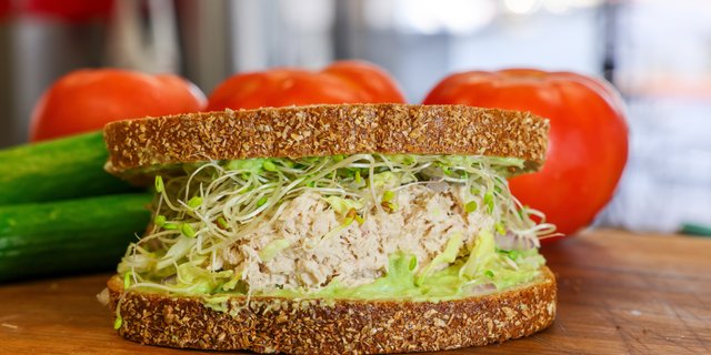 Tuna & Avocado Sandwich