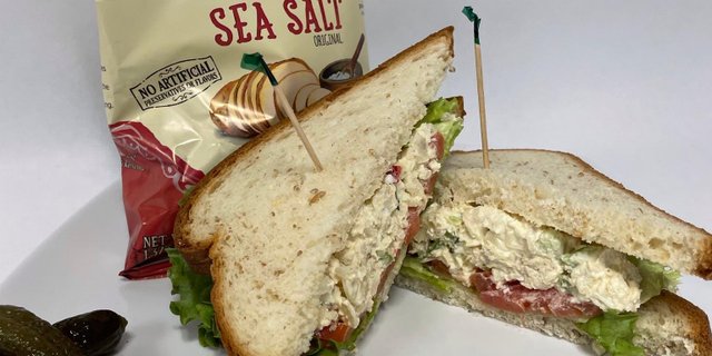 The Classic Box Lunch