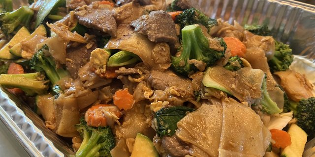 Pad Se Ew Noodle