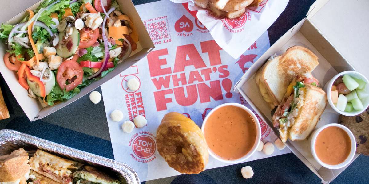 Tom & Chee