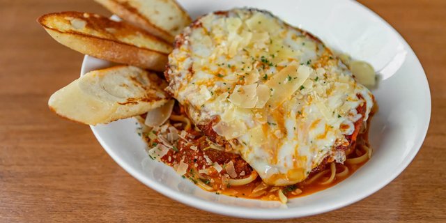 Chicken Parmigiana