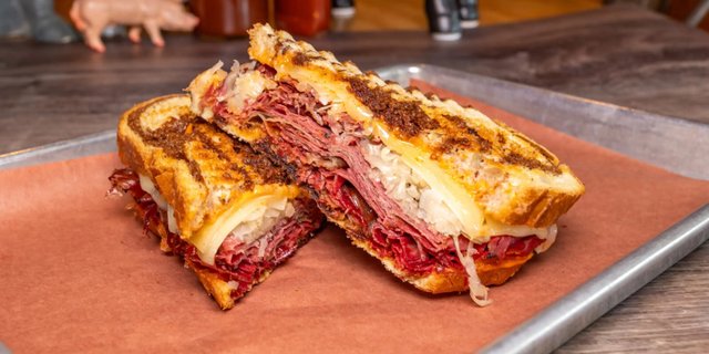 Deluxe Sandwich Boxed Lunch