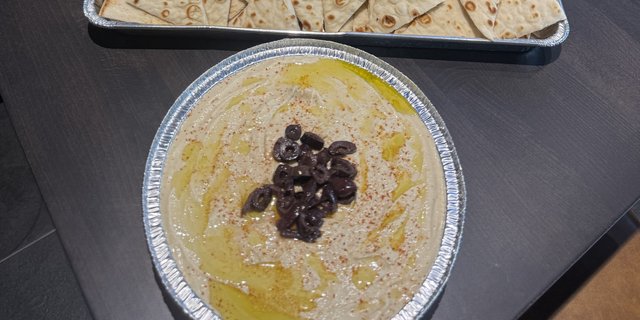 Hummus & Pita