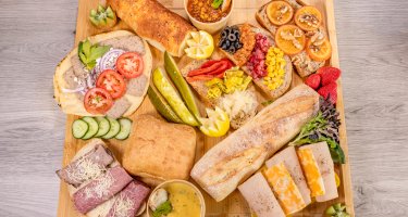 Crave & Craft Artisan Deli