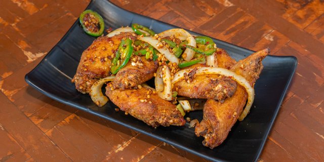 Salt & Pepper Chicken Wings