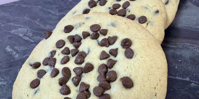 Chocolate Chip Cookies