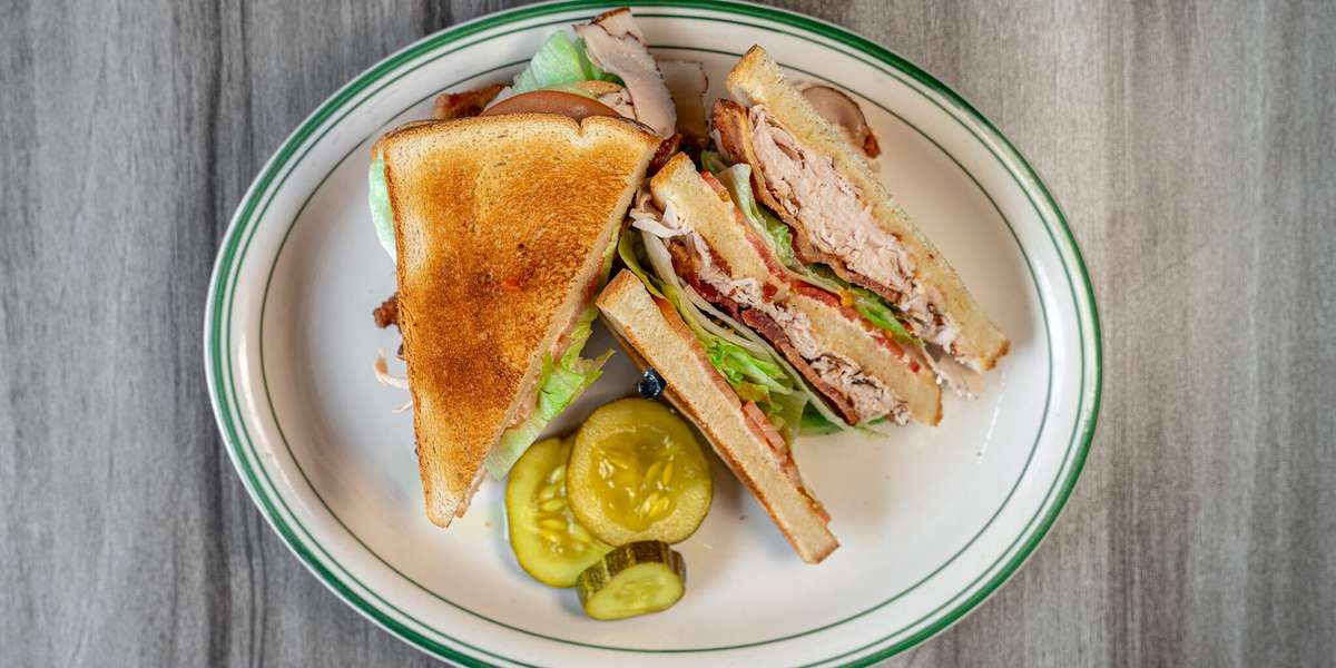 Good Fellas New York Italian Deli