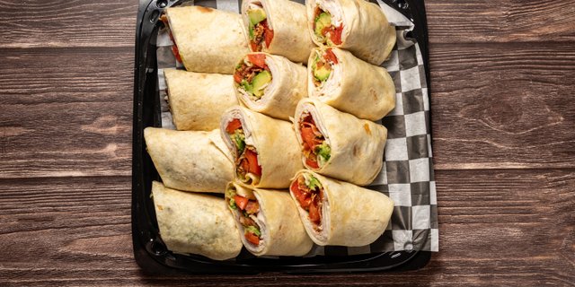 Tray Avocado Turkey Wrap